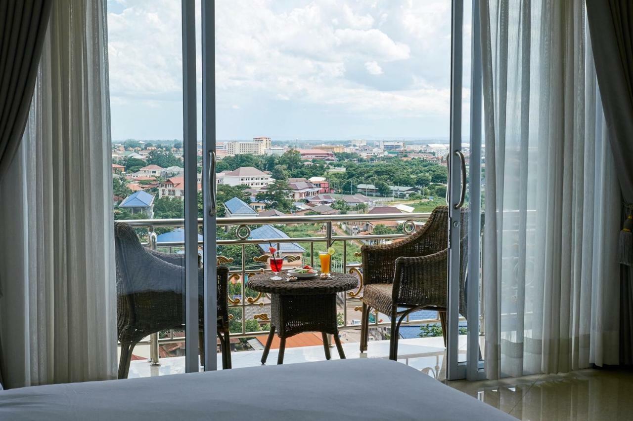 Continental Plaza Vientiane Hotel Ban Nongdouang Exterior photo